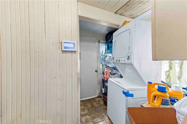 134 E 56th, Los Angeles, CA 90011