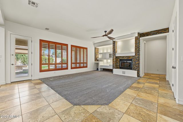 1350 E IBIS Street, Gilbert, AZ 85297