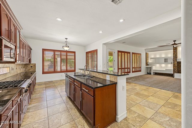 1350 E IBIS Street, Gilbert, AZ 85297