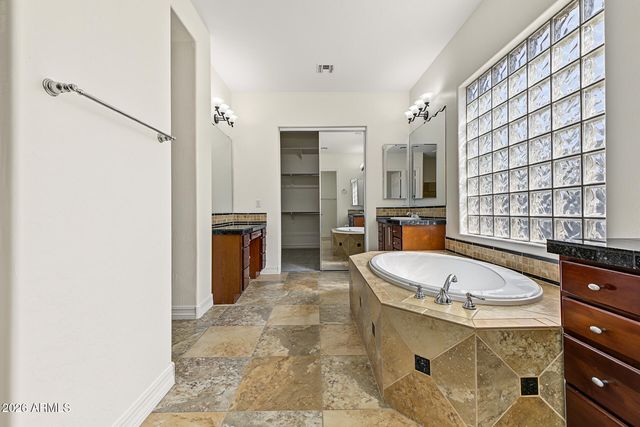 1350 E IBIS Street, Gilbert, AZ 85297