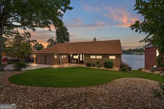 1127 Lakeshore Court, Villa Rica, GA 30180