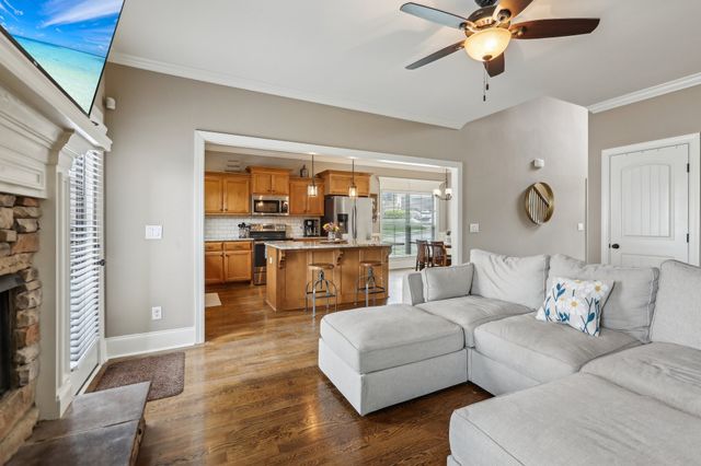 300 Dutchfalls Cv, Hermitage, TN 37076