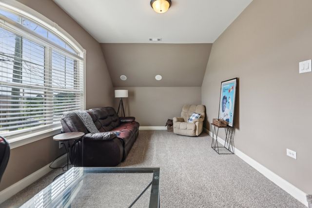 300 Dutchfalls Cv, Hermitage, TN 37076