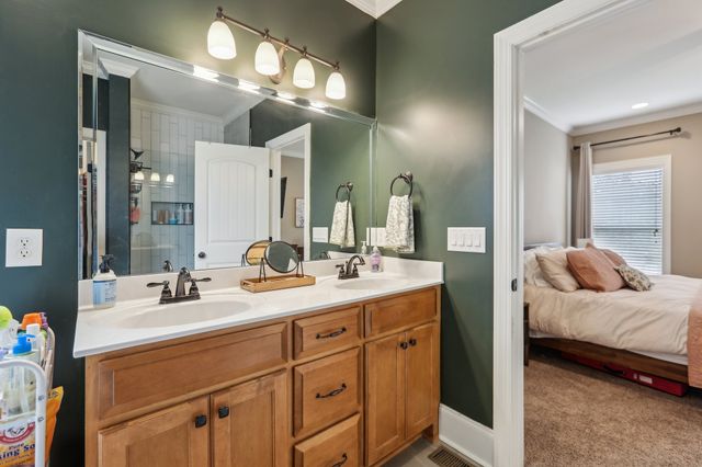 300 Dutchfalls Cv, Hermitage, TN 37076