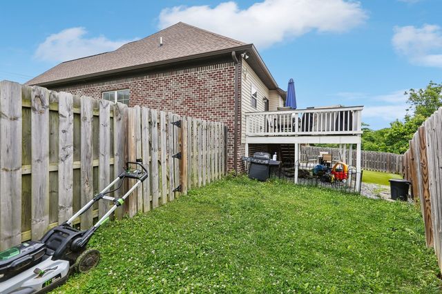 300 Dutchfalls Cv, Hermitage, TN 37076