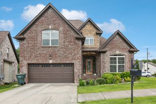 300 Dutchfalls Cv, Hermitage, TN 37076