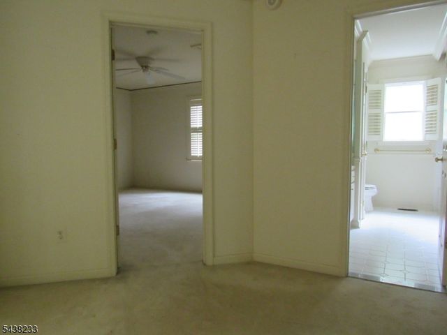 26 Bethpage Dr, Montgomery Twp., NJ 08558