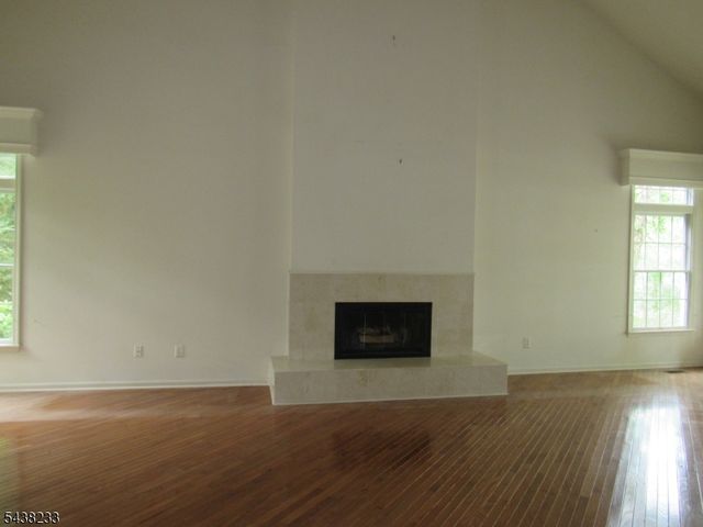 26 Bethpage Dr, Montgomery Twp., NJ 08558