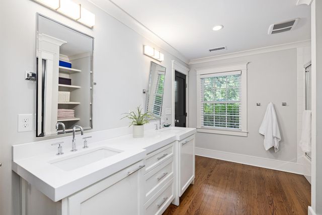 299 Hobcaw Drive, Mount Pleasant, SC 29464