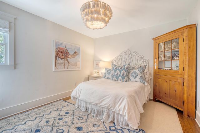 299 Hobcaw Drive, Mount Pleasant, SC 29464