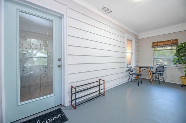 945 13TH STREET N, St Petersburg, FL 33705