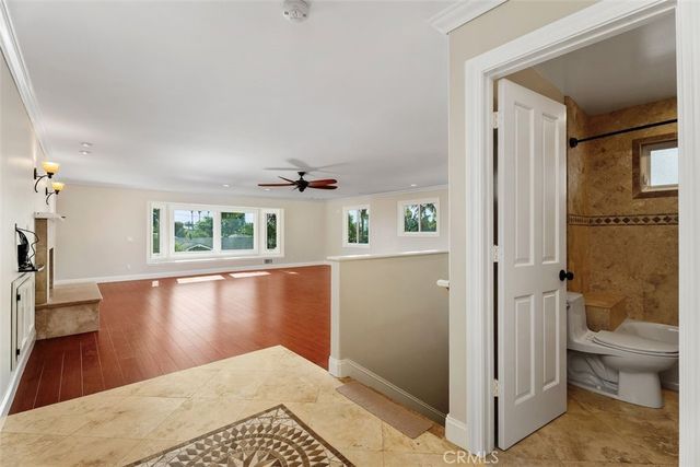 2199 National, Costa Mesa, CA 92627