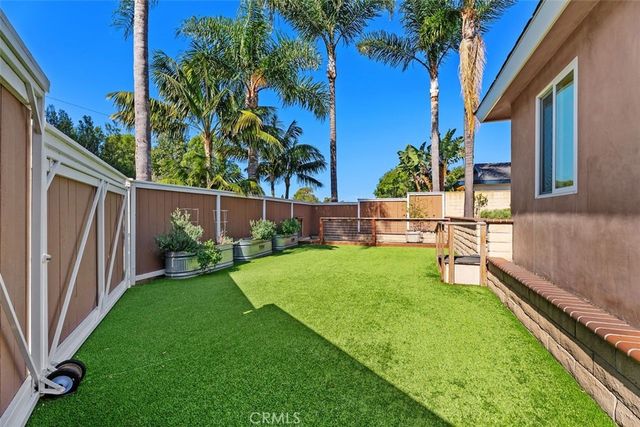 2199 National, Costa Mesa, CA 92627