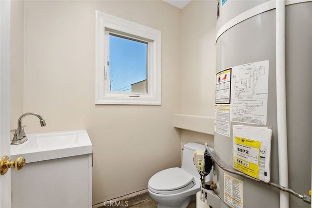 2199 National, Costa Mesa, CA 92627