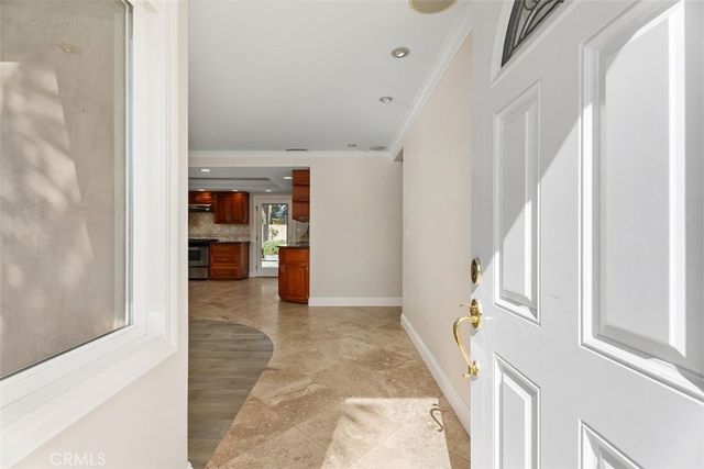 2199 National, Costa Mesa, CA 92627