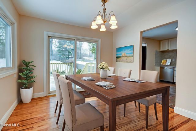 5 Deerleap Place, Saratoga Springs, NY 12866