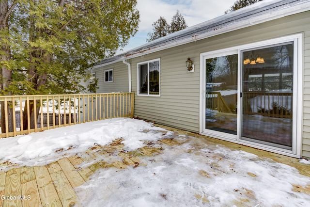 5 Deerleap Place, Saratoga Springs, NY 12866