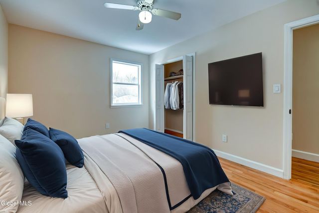 5 Deerleap Place, Saratoga Springs, NY 12866