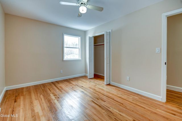 5 Deerleap Place, Saratoga Springs, NY 12866