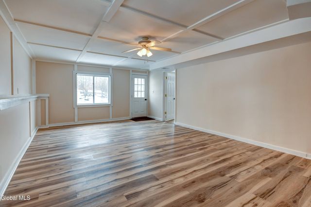 5 Deerleap Place, Saratoga Springs, NY 12866