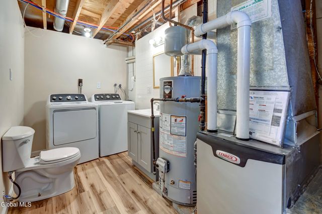 5 Deerleap Place, Saratoga Springs, NY 12866