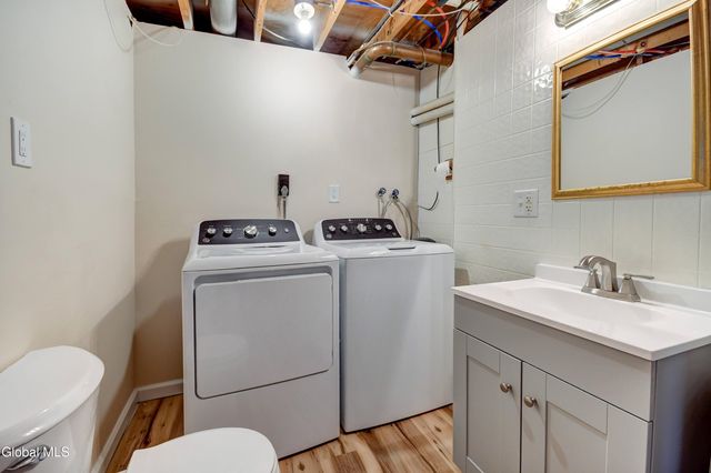 5 Deerleap Place, Saratoga Springs, NY 12866