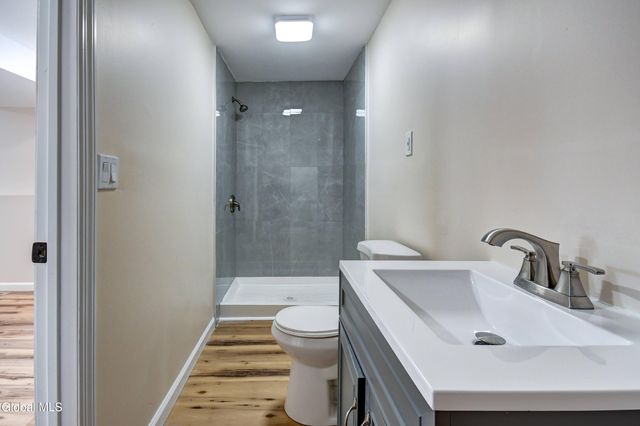 5 Deerleap Place, Saratoga Springs, NY 12866