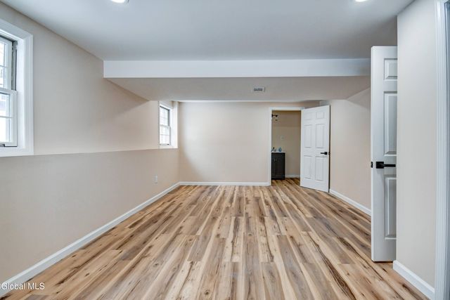 5 Deerleap Place, Saratoga Springs, NY 12866