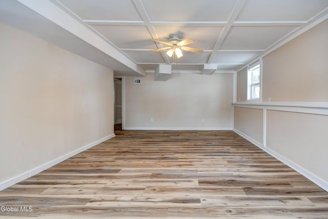 5 Deerleap Place, Saratoga Springs, NY 12866