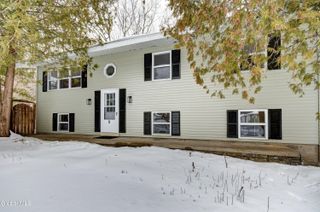 5 Deerleap Place, Saratoga Springs, NY 12866