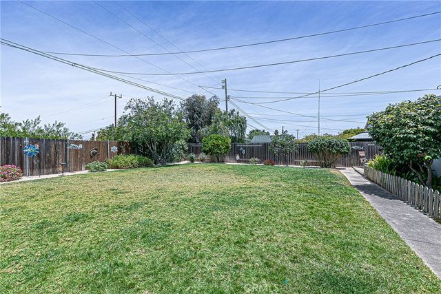 965 Brookside, Santa Maria, CA 93455