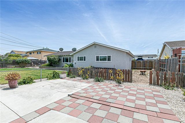 965 Brookside, Santa Maria, CA 93455
