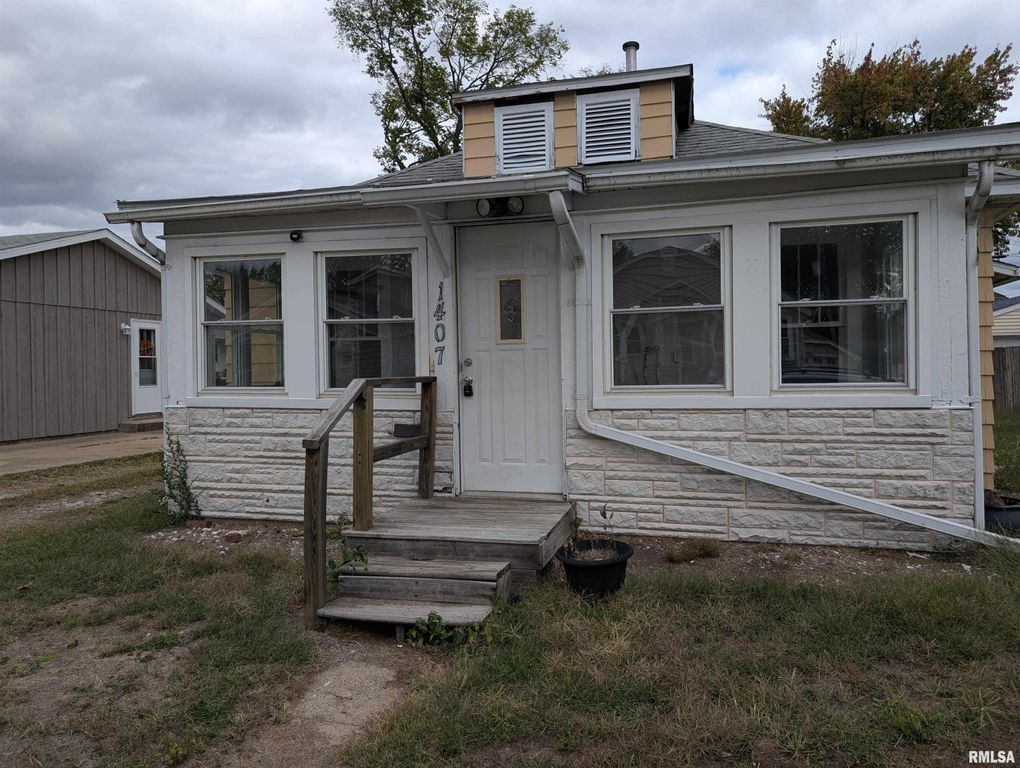 1407 MARTHA Street, Pekin, IL 61554