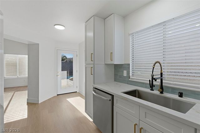 472 Wright Way, Henderson, NV 89015