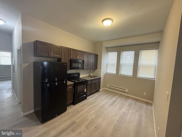 537 W OLNEY AVE, Philadelphia, PA 19120