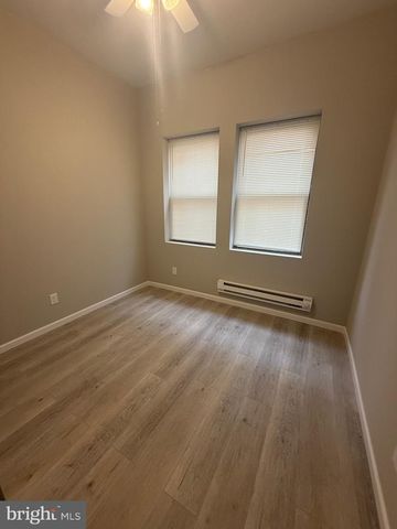 537 W OLNEY AVE, Philadelphia, PA 19120