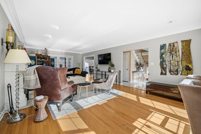 1819 Cornell Road, Flossmoor, IL 60422