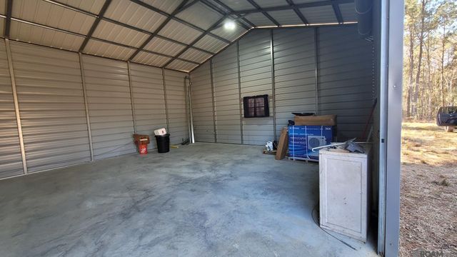 3605 Nesom Rd, Denham Springs, LA 70422