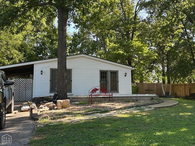 704 Birdie Drive, Mountain Home, AR 72653