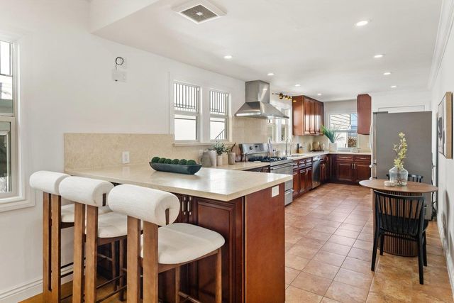 643 Grand Avenue, South San Francisco, CA 94080