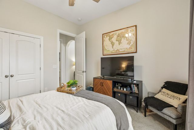 166 Cobbler Cir, Hendersonville, TN 37075