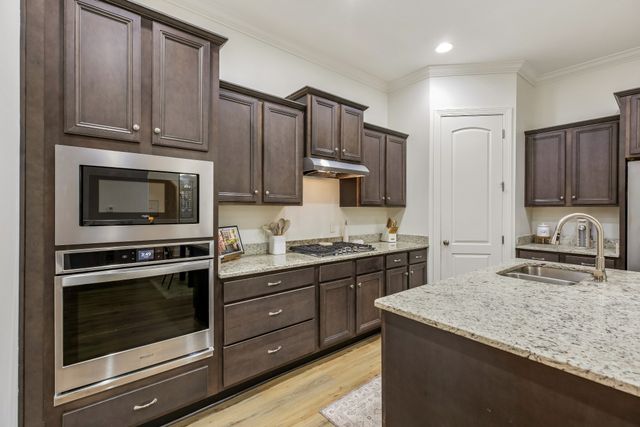 166 Cobbler Cir, Hendersonville, TN 37075