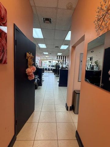 4609 Lake Worth Road 4609, Greenacres, FL 33463