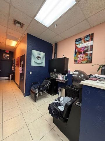 4609 Lake Worth Road 4609, Greenacres, FL 33463