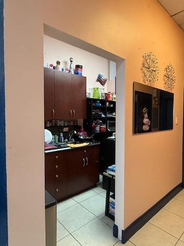 4609 Lake Worth Road 4609, Greenacres, FL 33463