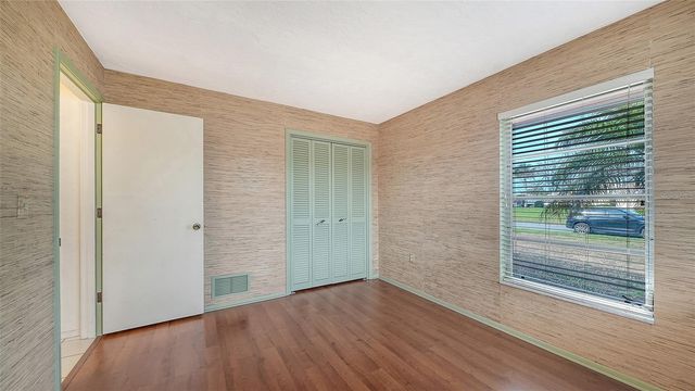 2839 RIVIERA DRIVE, Sarasota, FL 34232