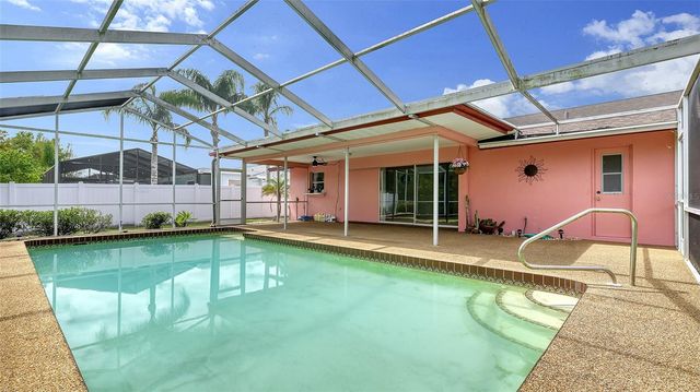 2839 RIVIERA DRIVE, Sarasota, FL 34232