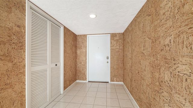 2839 RIVIERA DRIVE, Sarasota, FL 34232