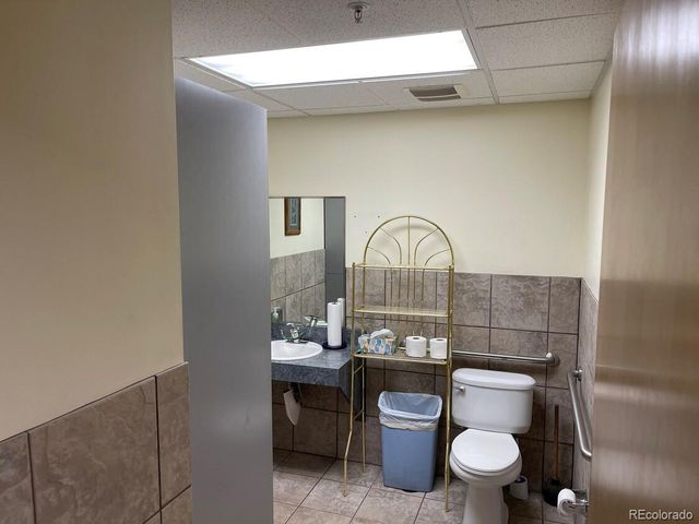 4475 W 58th Avenue D, Arvada, CO 80002