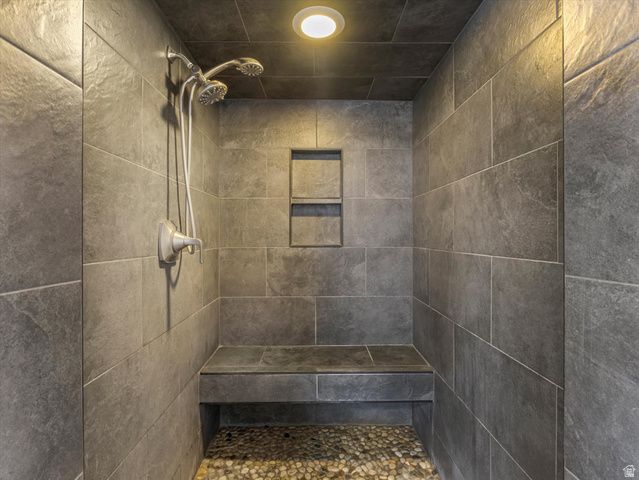 6439 S 1940 E, Murray, UT 84121